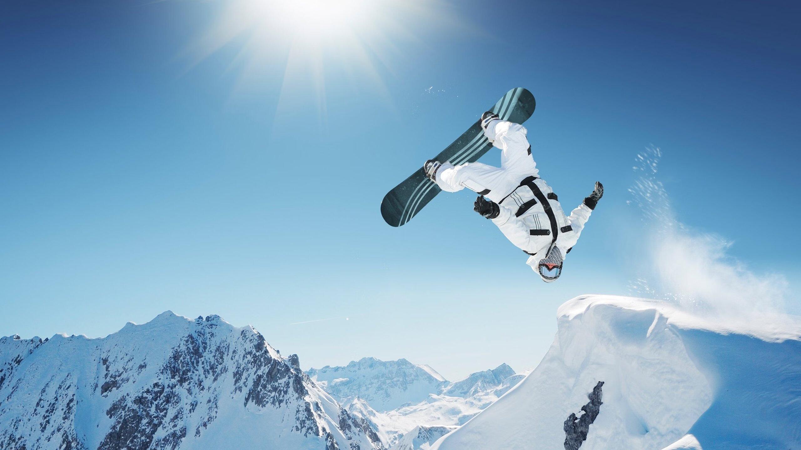 _马术表演盛典:优雅与力量的魅力展示_,马术表演完整视频在线观看