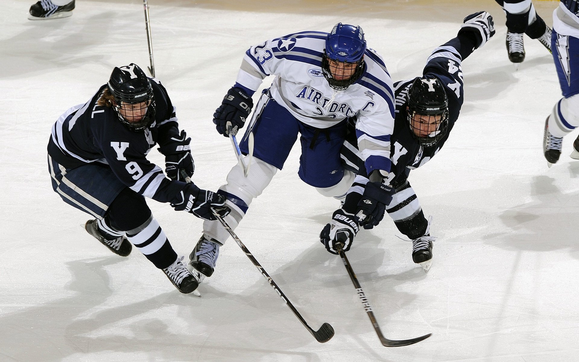 中国足球改革方案持续深化，行业生态逐步优化，中国足球改革发展方案