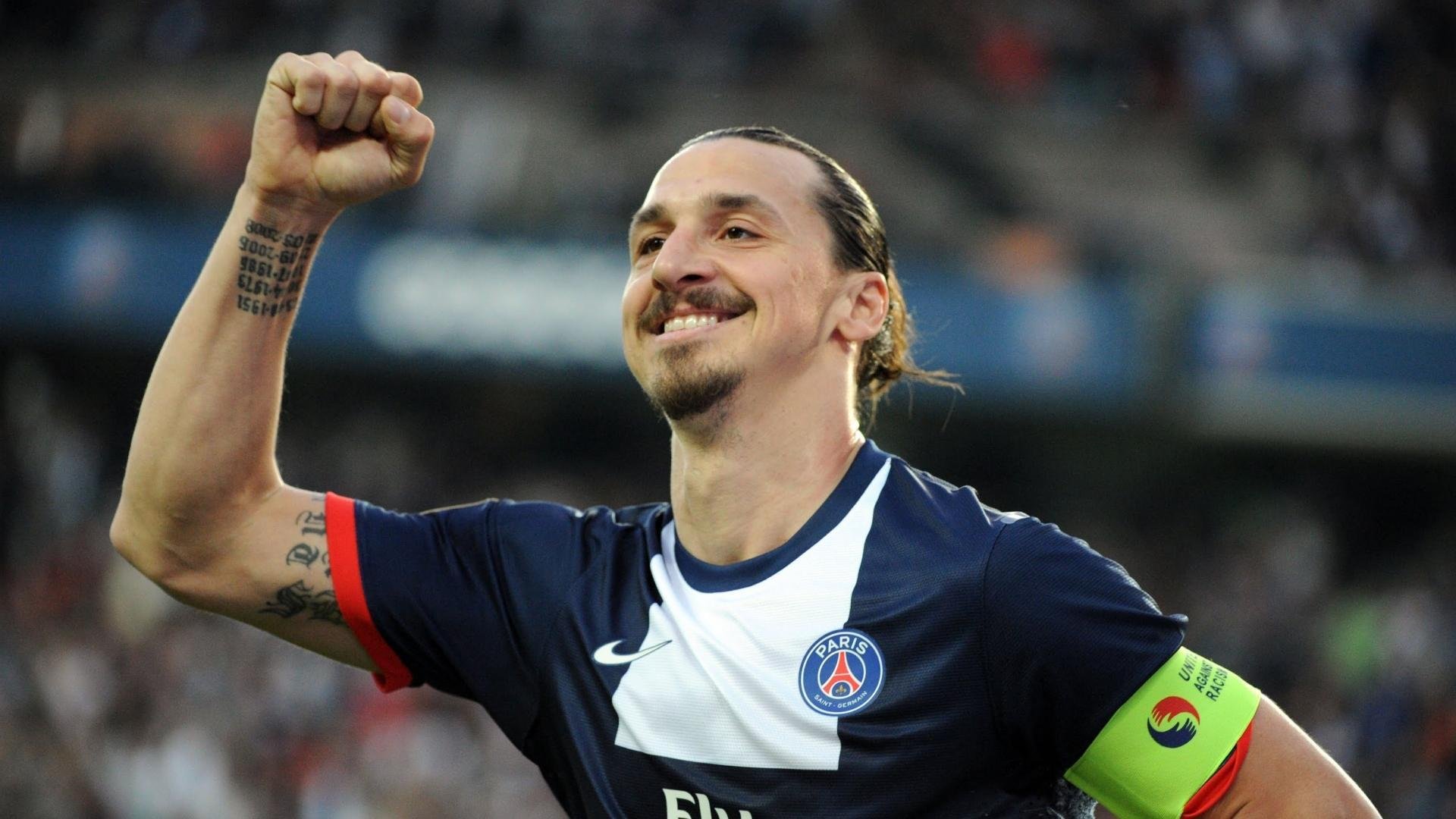 曼联官宣引进超新星，助阵争冠大业，曼联新赞助